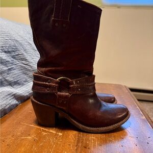 Frye Chestnut Leather Heeled Boots
